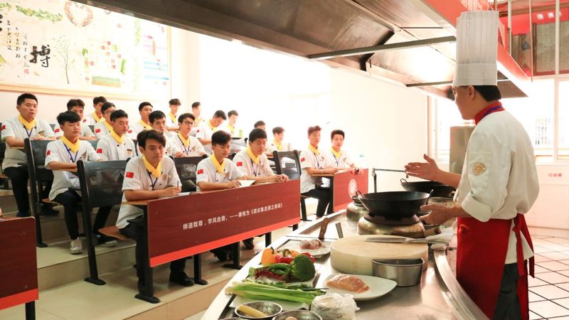 餐饮加盟店员工管理成本控制的关键因素